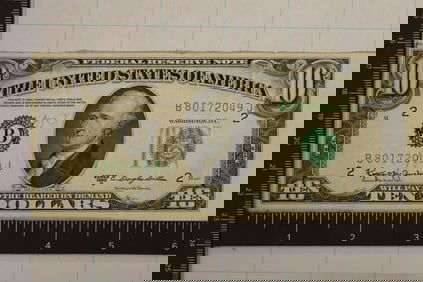 ERROR-1950-D US $10 FRN, GREEN SEAL. OFF CENTER