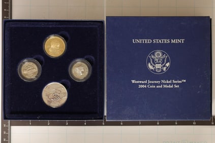 2004 WESTWARD JOURNEY NICKEL COIN & MEDAL SET