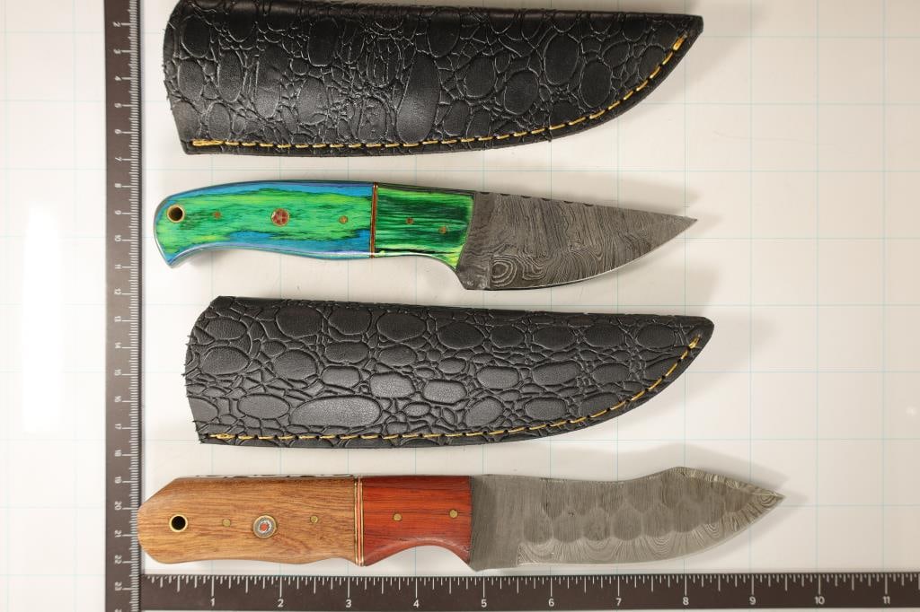 2 DAMASCUS STEEL FIXED BLADE KNIVES: 7.75" & 9.25" (1 of 2)