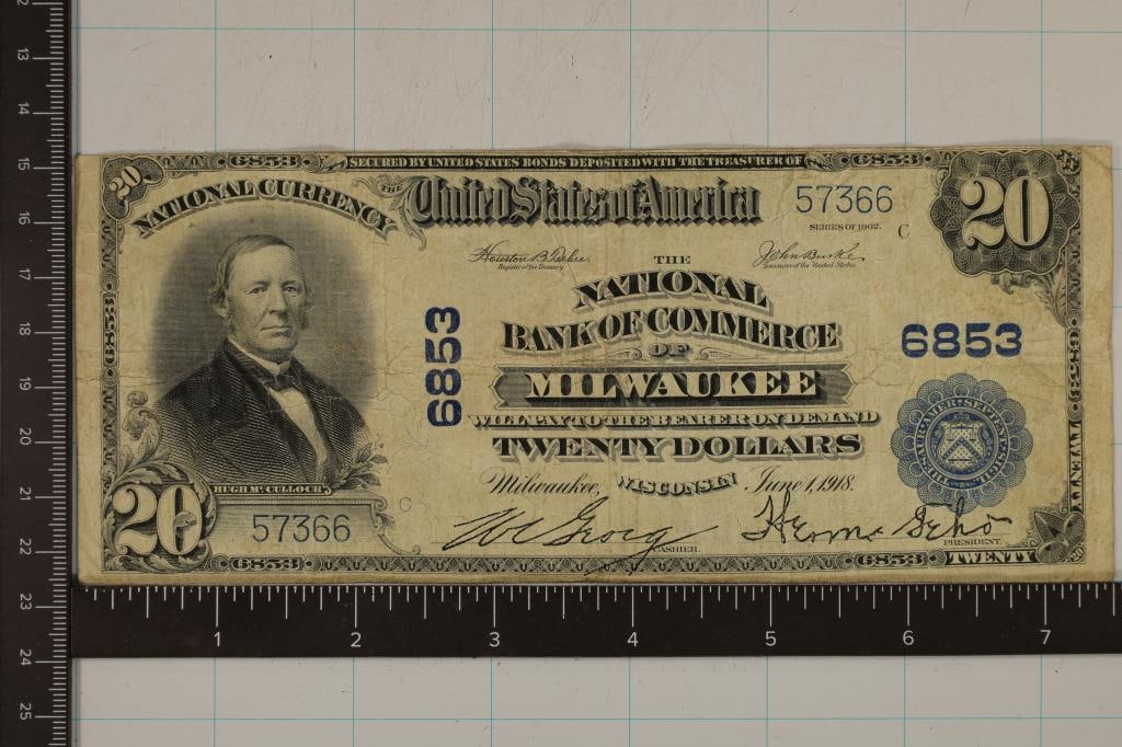 1918 LARGE SIZE BLUE SEAL US $20 NATIONAL CURRENCY (1 of 2)