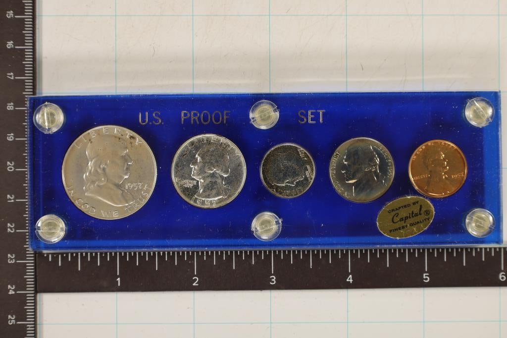 1957 US SILVER PROOF SET IN HARD PLASTIC CASE (1 of 2)