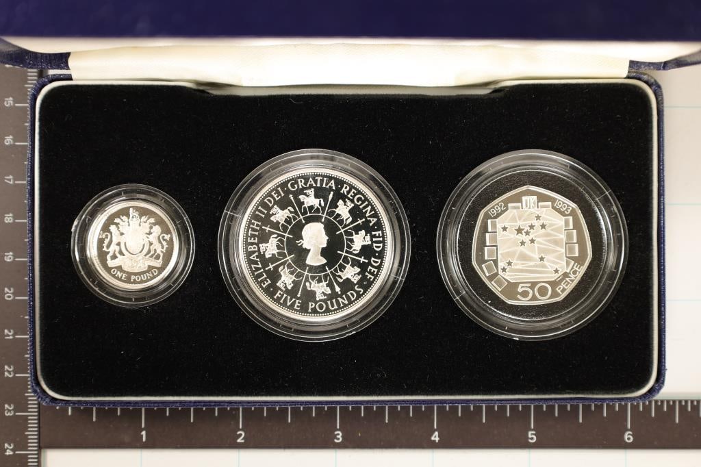 1993 UNITED KINGDOM SILVER PF 3 COIN SET IN CASE: (1 of 5)