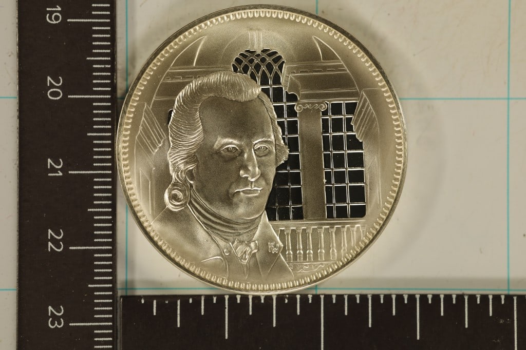 1.02 TROY OZ. PROOF STERLING SILVER ROUND (1 of 2)