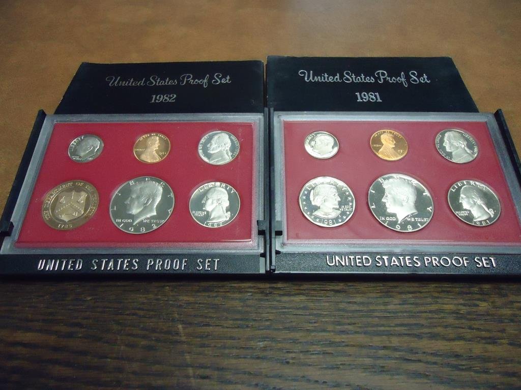 1981 & 1982 US PROOF SETS (WITH BOXES) (1 of 2)
