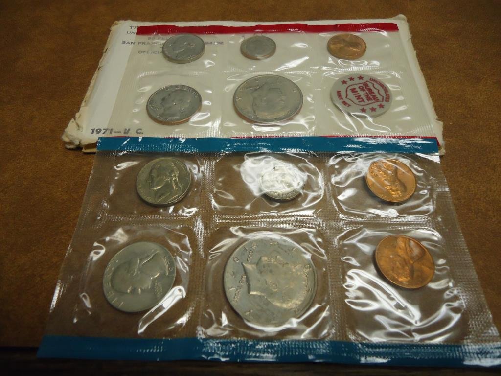 1971 US MINT SET (UNC) P/D/S (WITH ENVELOPE) THIS IS AN (1 of 2)