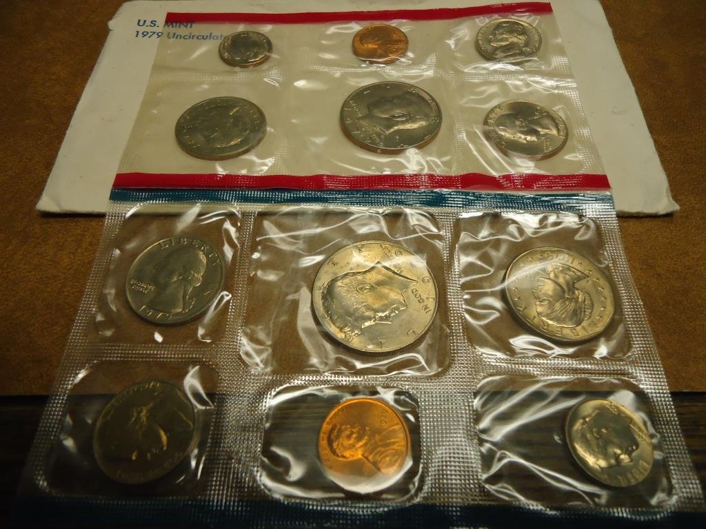 1979 US MINT SET (UNC) P/D (WITH ENVELOPE) (1 of 2)