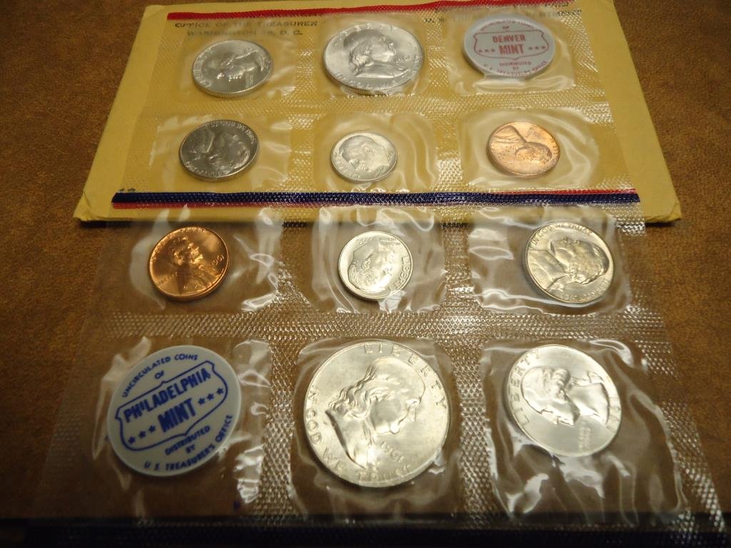 1961 SILVER US MINT SET (UNC) P/D (WITH ENVELOPE) (1 of 2)