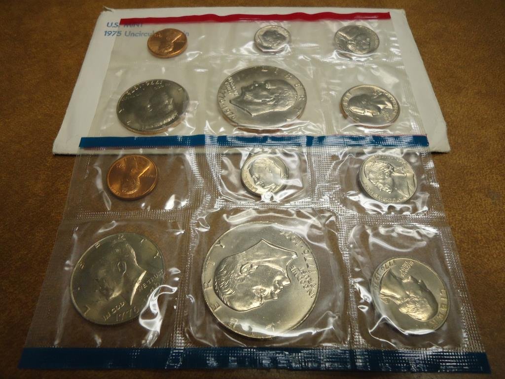 1975 US MINT SET (UNC) P/D (WITH ENVELOPE) (1 of 2)