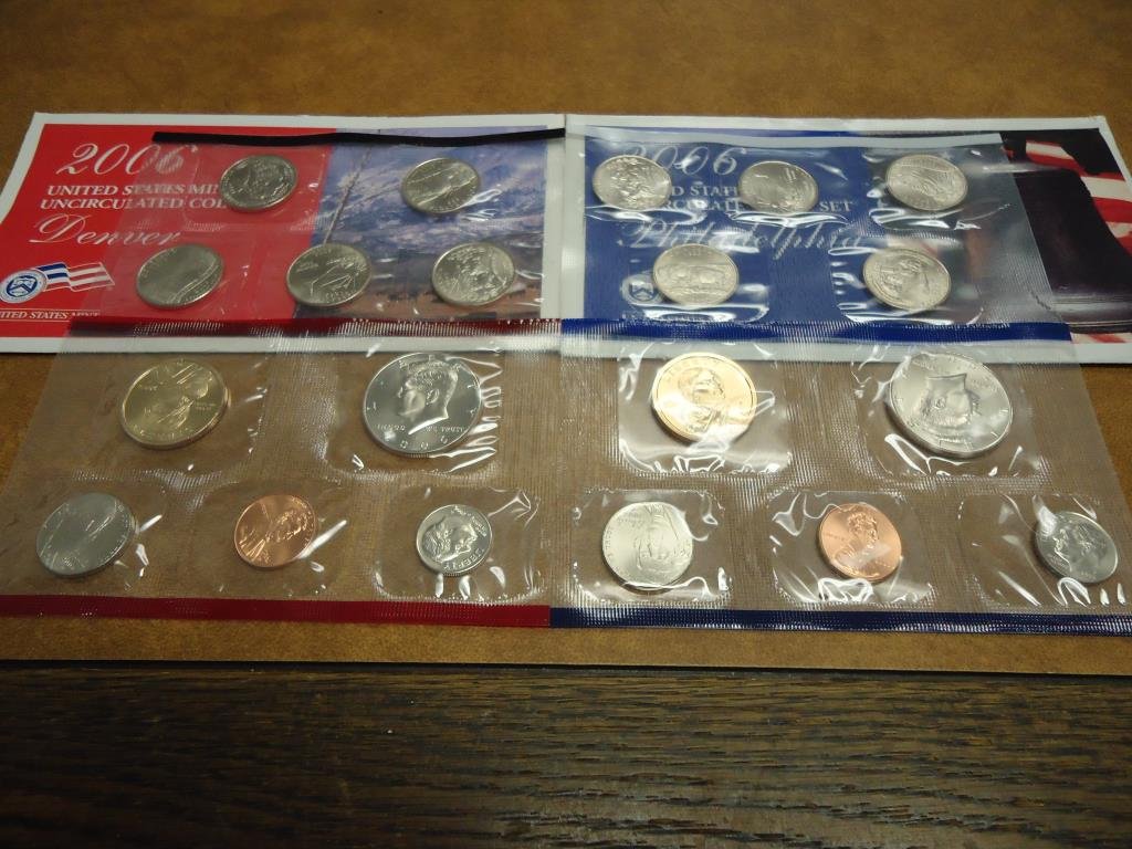 2006 US MINT SET (UNC) P/D (WITH ENVELOPE) (1 of 2)