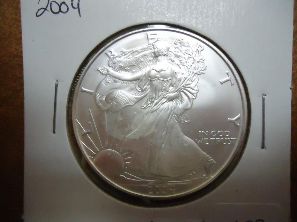 2004 AMERICAN SILVER EAGLE UNC (1 of 2)