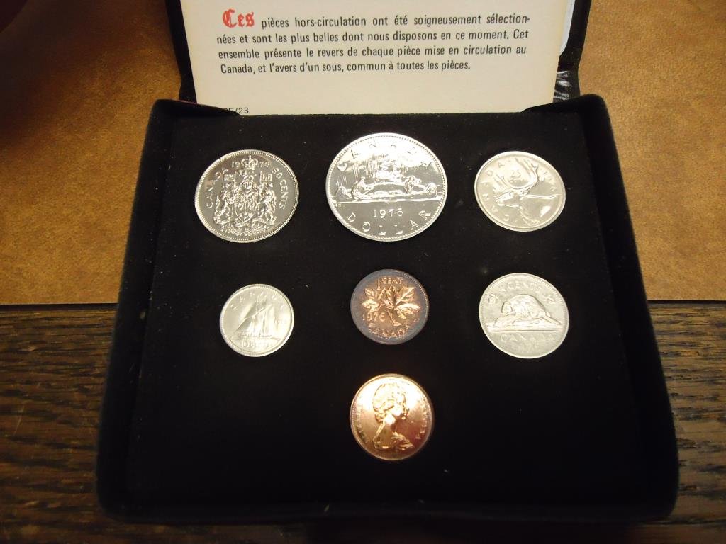1976 CANADA DOUBLE CENT SET ORIGINAL ROYAL CANADIAN (1 of 2)