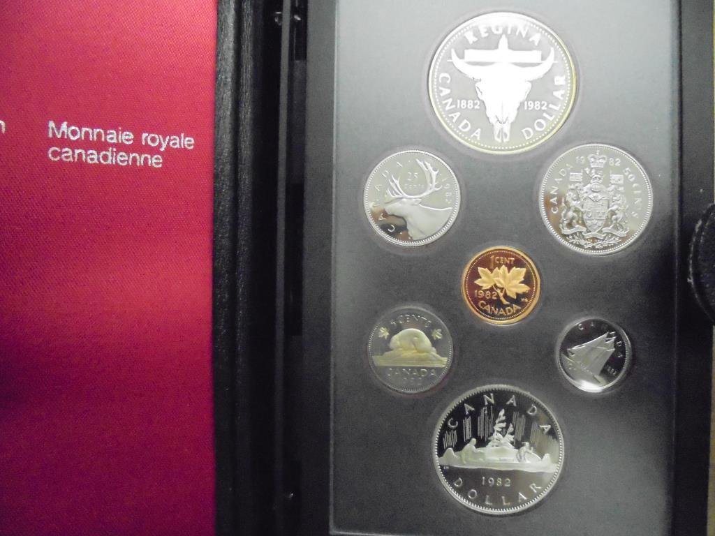 1982 CANADA DOUBLE DOLLAR PROOF SET REGINA SILVER, (1 of 2)