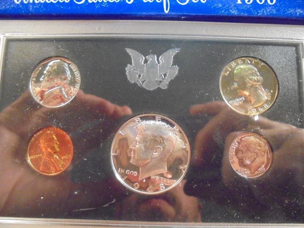 1968 US PROOF SET WITH BOX, 40% SILVER JFK HALF (1 of 2)