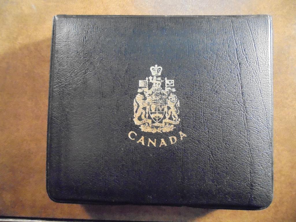 1971 CANADA DOUBLE CENT SET ORIGINAL ROYAL CANADIAN (1 of 2)