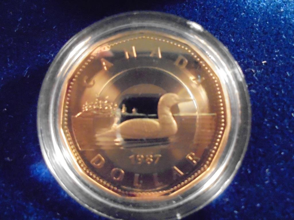 1987 CANADA SPECIAL PROOF LOON DOLLAR ORIGINAL ROYAL (1 of 2)