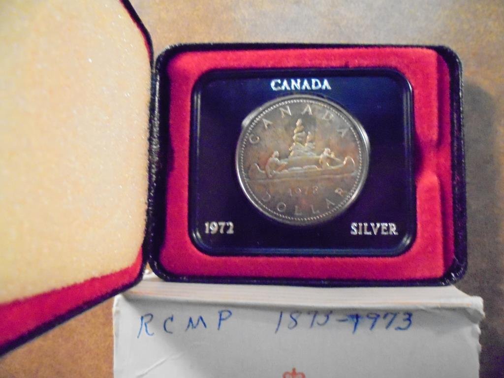 1972 CANADA SILVER DOLLAR TONED .3750 OZ. ASW, ORIGINAL (1 of 2)