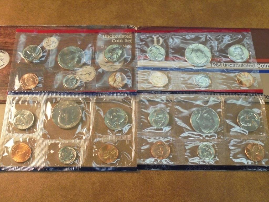 1984 & 1985 US MINT SETS P/D (WITH ENVELOPES) (1 of 2)