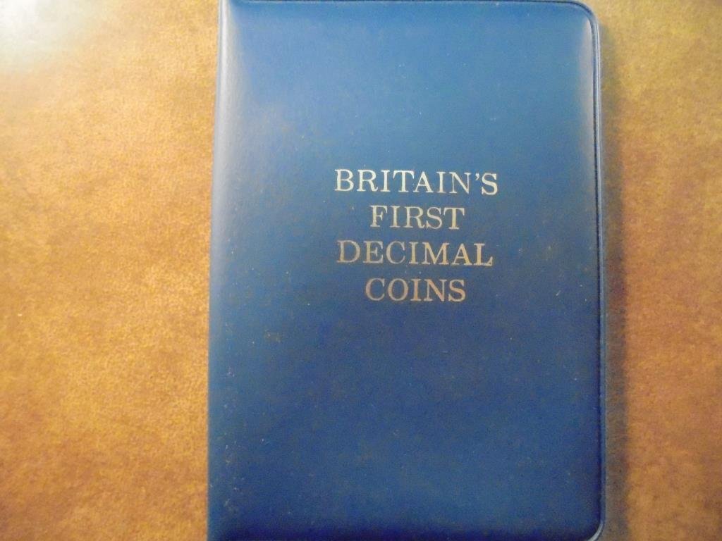BRITAINS 1ST DECIMAL COINS (1 of 2)