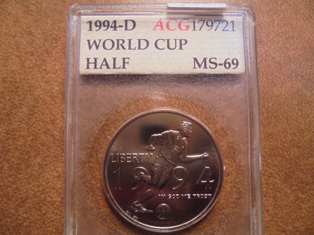 1994-D WORLD CUP HALF DOLLAR ACG SLAB UNC (1 of 3)
