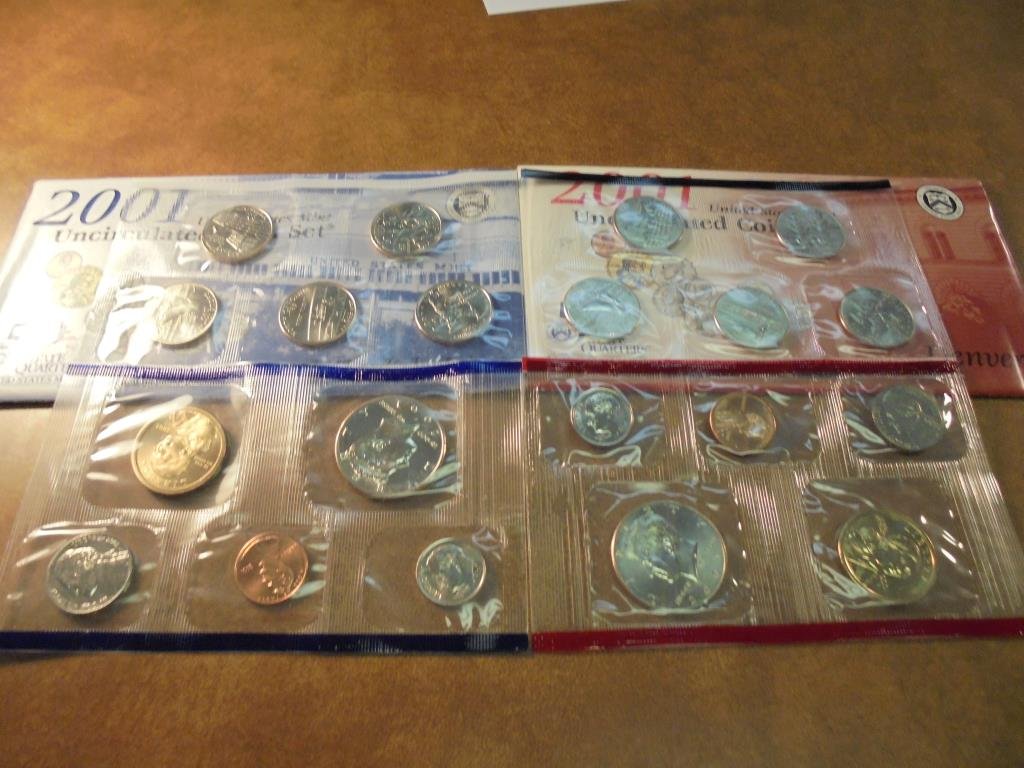 2001 US MINT SET (UNC) P/D (WITH ENVELOPE) (1 of 2)