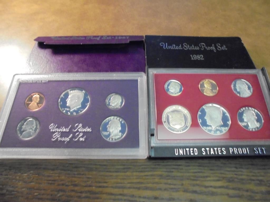 1982 & 1987 US PROOF SETS (WITH BOXES) (1 of 2)