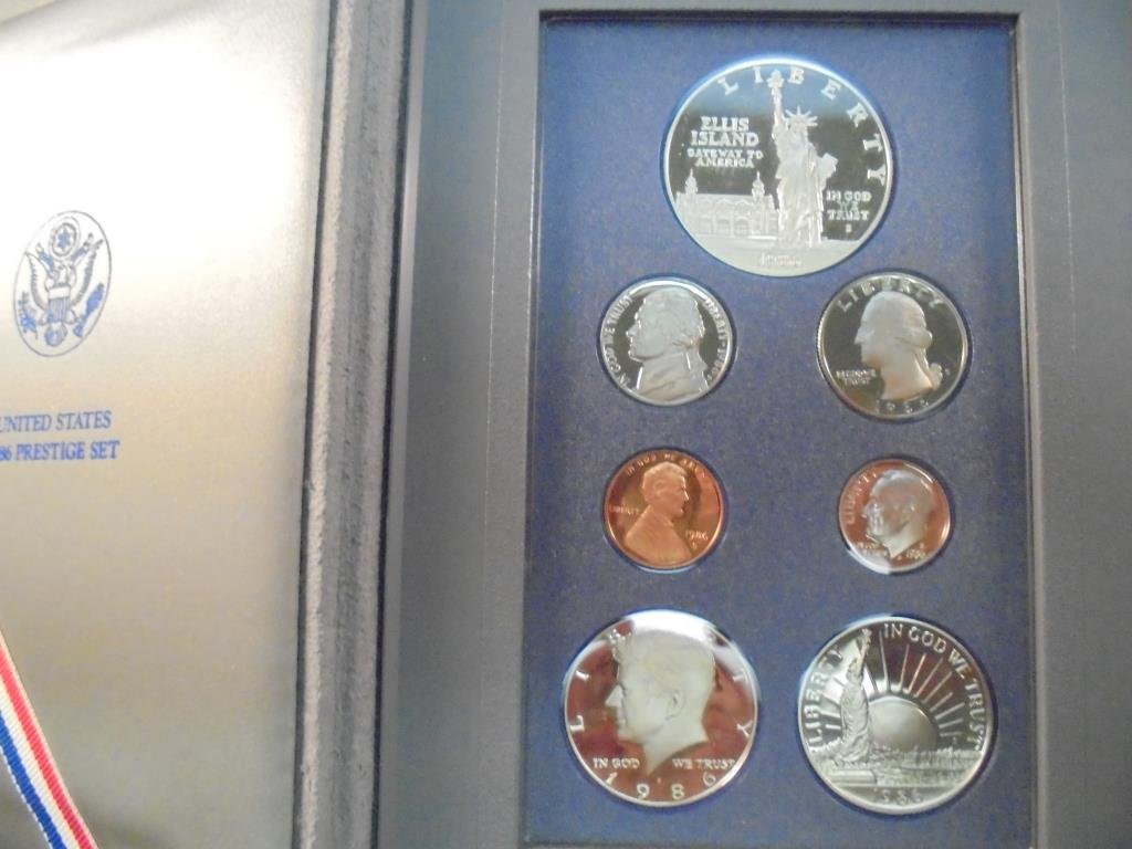 1986 US PRESTIGE PROOF SET STATUE OF LIBERTY ORIGINAL (1 of 2)