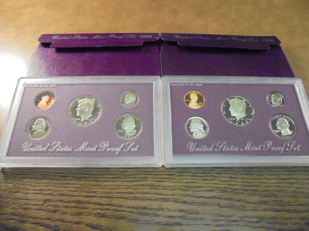 1988 & 1989 US PROOF SETS (WITH BOXES) (1 of 2)