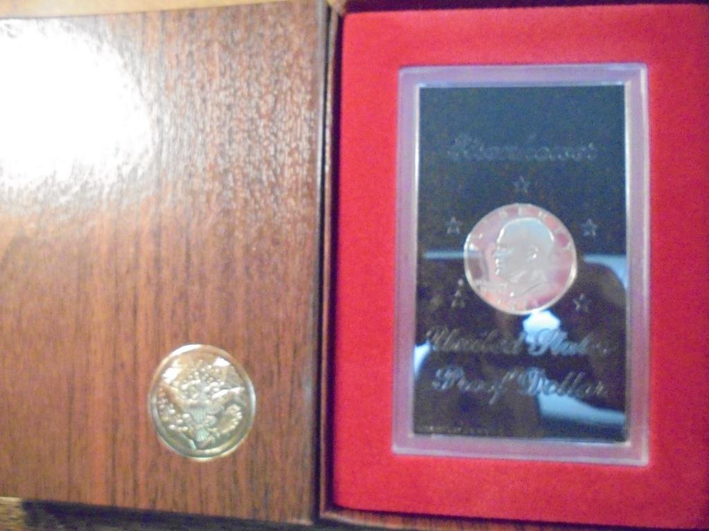 1971-S IKE SILVER DOLLAR PROOF (BROWN PACK) (1 of 2)