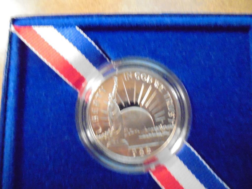 1986-S STATUE OF LIBERTY PROOF HALF DOLLAR ORIGINAL US (1 of 2)