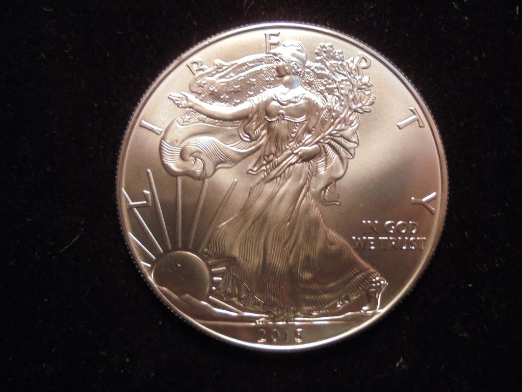 2015 AMERICAN SILVER EAGLE UNC (1 of 2)