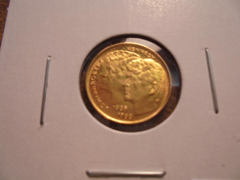 1968 GOLD JOHN & ROBERT KENNEDY TOKEN 1.5 GRAMS (1 of 2)