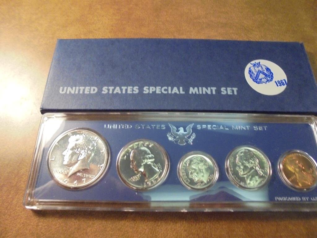 1967 US SPECIAL MINT SET WITH BOX 40% SILVER JOHN F. (1 of 2)