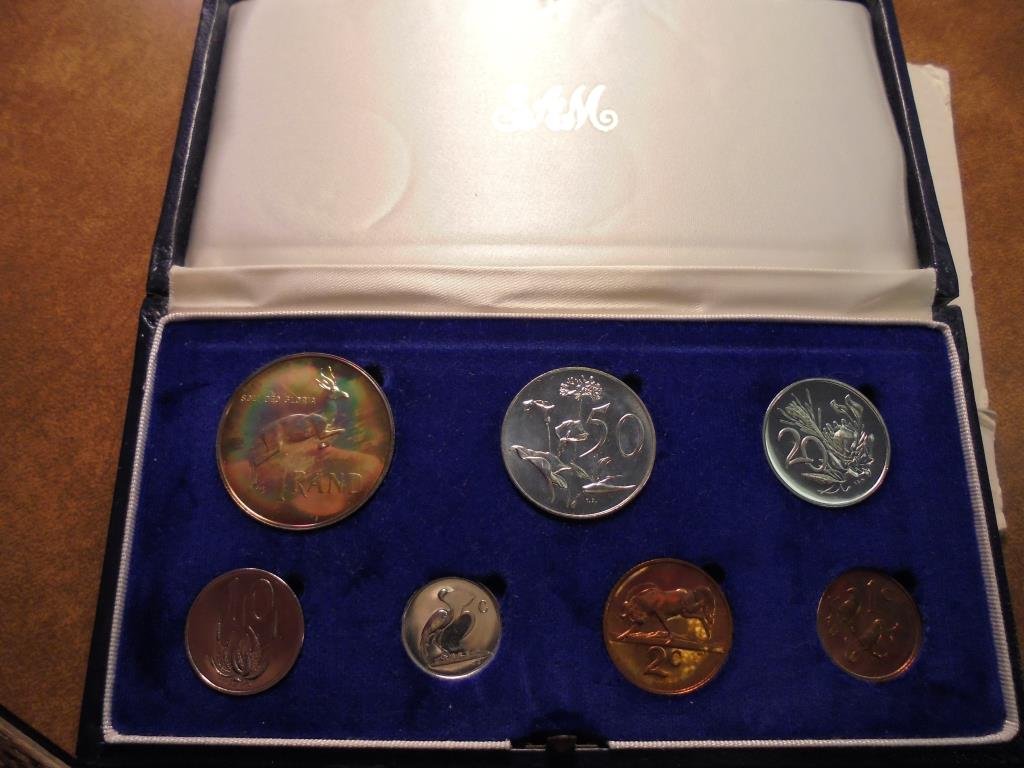 1987 SOUTH AFRICA MINT SET ORIGINAL MINT PACKAGING (1 of 2)