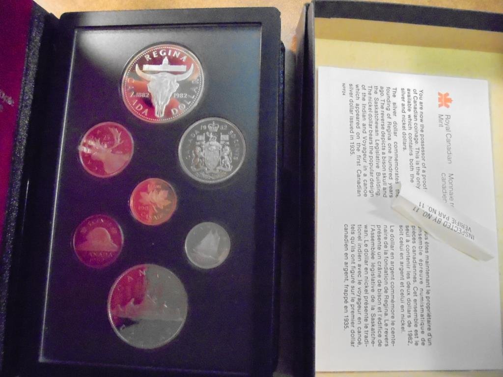 1982 CANADA DOUBLE DOLLAR PROOF SET REGINA ORIGINAL (1 of 2)