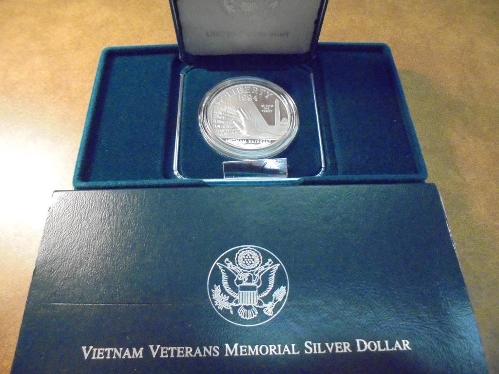 1994-P VIETNAM VETERANS PROOF SILVER DOLLAR ORIGINAL US (1 of 2)