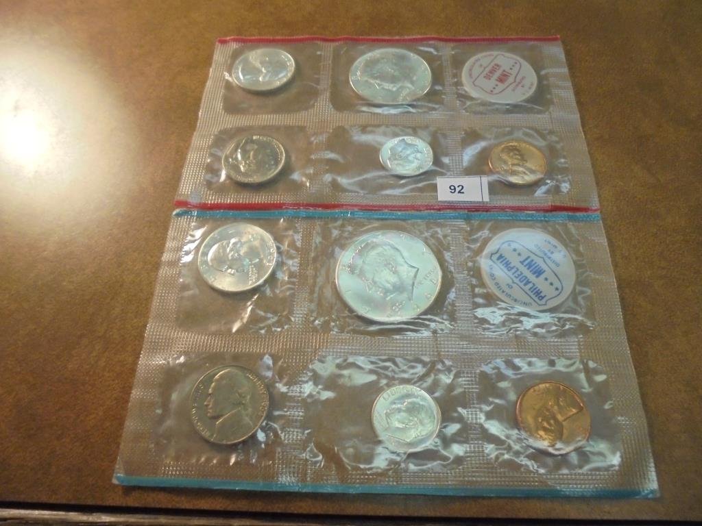 1964 SILVER US MINT SET (UNC) P/D WITH NO ENVELOPE (1 of 2)