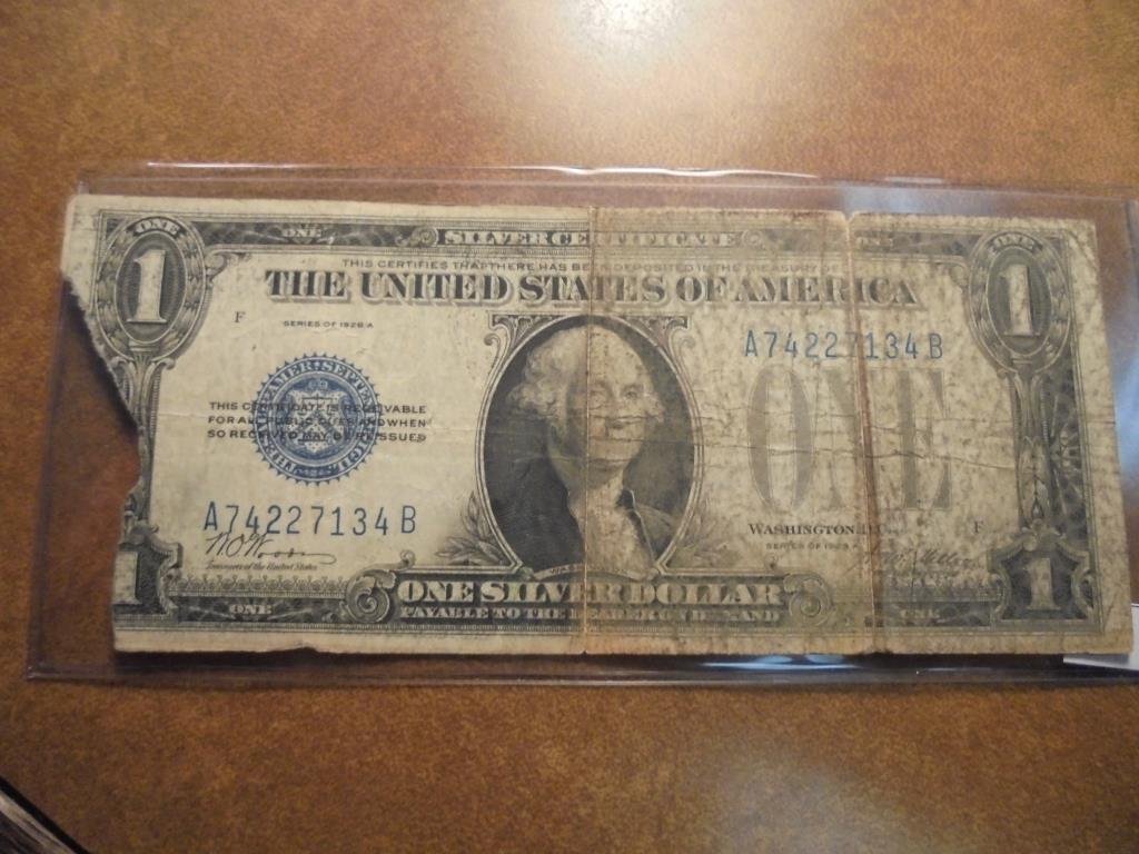 1928-A $1 SILVER CERTIFICATE FUNNY BACK MISSING PIECE (1 of 2)