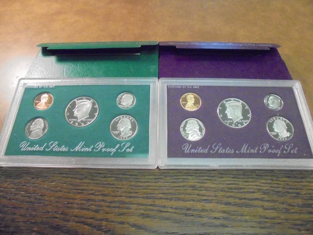 1993 & 1994 US PROOF SETS (WITH BOXES) (1 of 2)