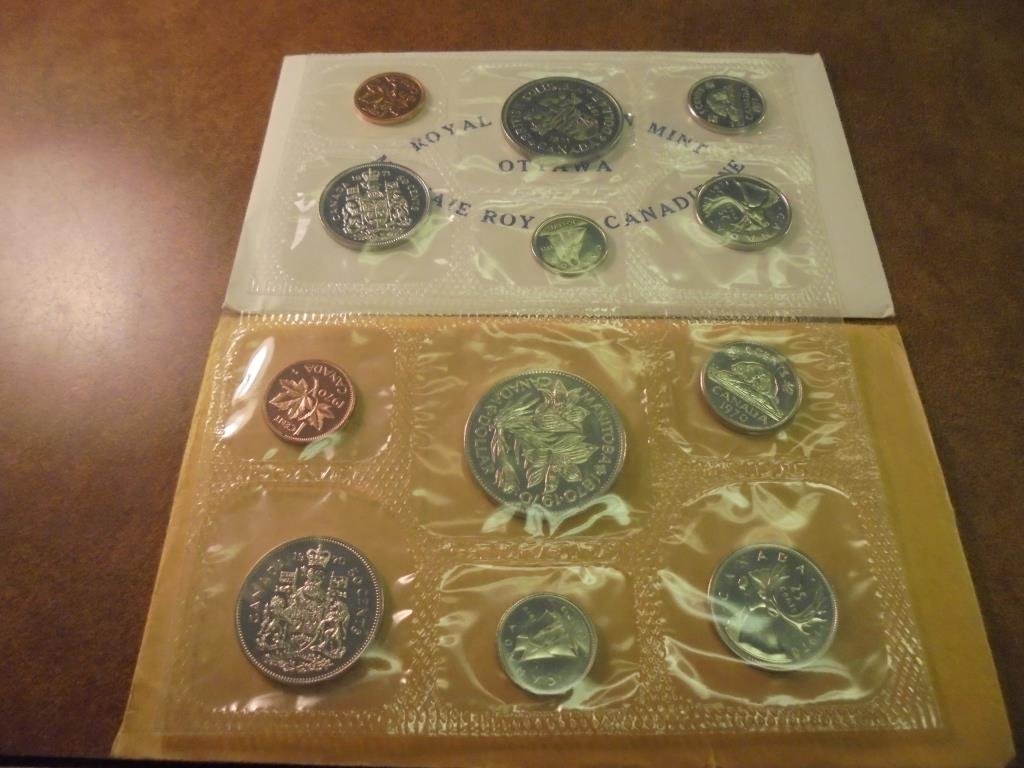 1970 & 1971 CANADA (PF LIKE) SETS WITH ENVELOPES (1 of 2)