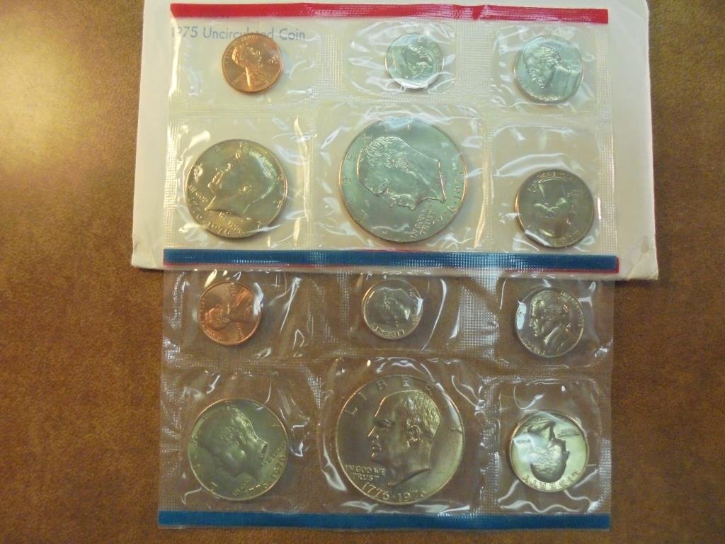1975 US MINT SET (UNC) P/D (WITH ENVELOPE) (1 of 2)