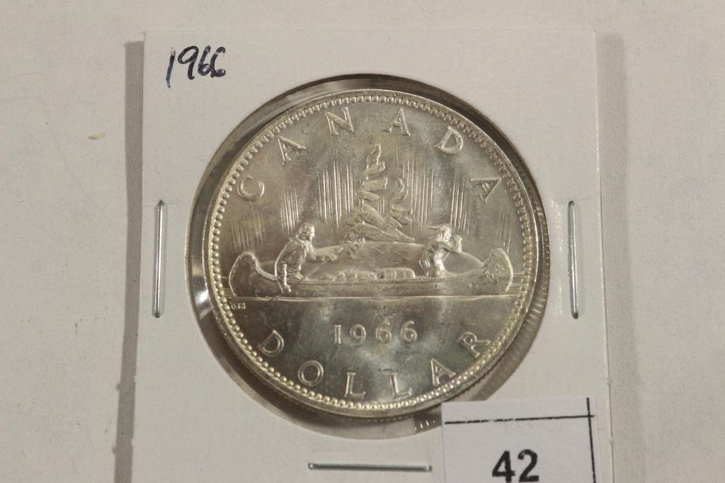 1966 CANADA SILVER DOLLAR UNC (1 of 2)
