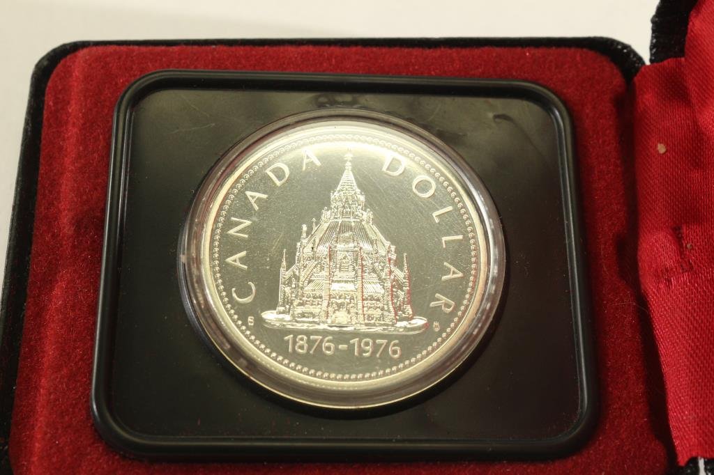 1976 CANADA PARLIAMENT SILVER DOLLAR PROOF (1 of 4)