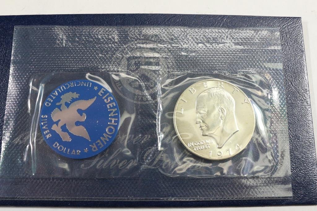 1974-S  IKE SILVER DOLLAR UNCIRCULATED (BLUE PACK) (1 of 3)