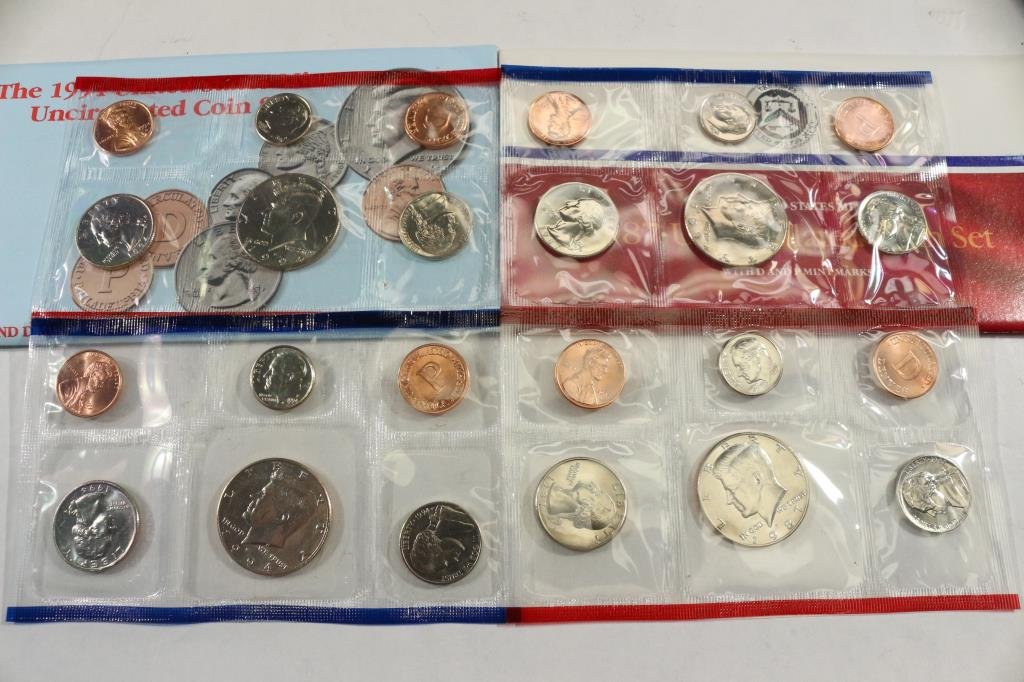1987 & 1994 US MINT SETS P/D (WITH ENVELOPES) (1 of 2)