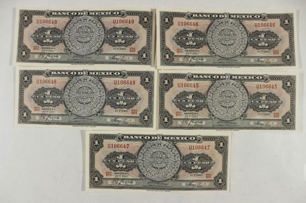 5-1967 CRISP UNC MEXICO PESOS CONSECUTIVE SERIAL'S (1 of 2)