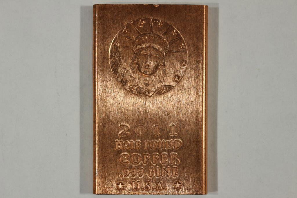 HALF POUND .999 FINE COPPER BAR (1 of 2)