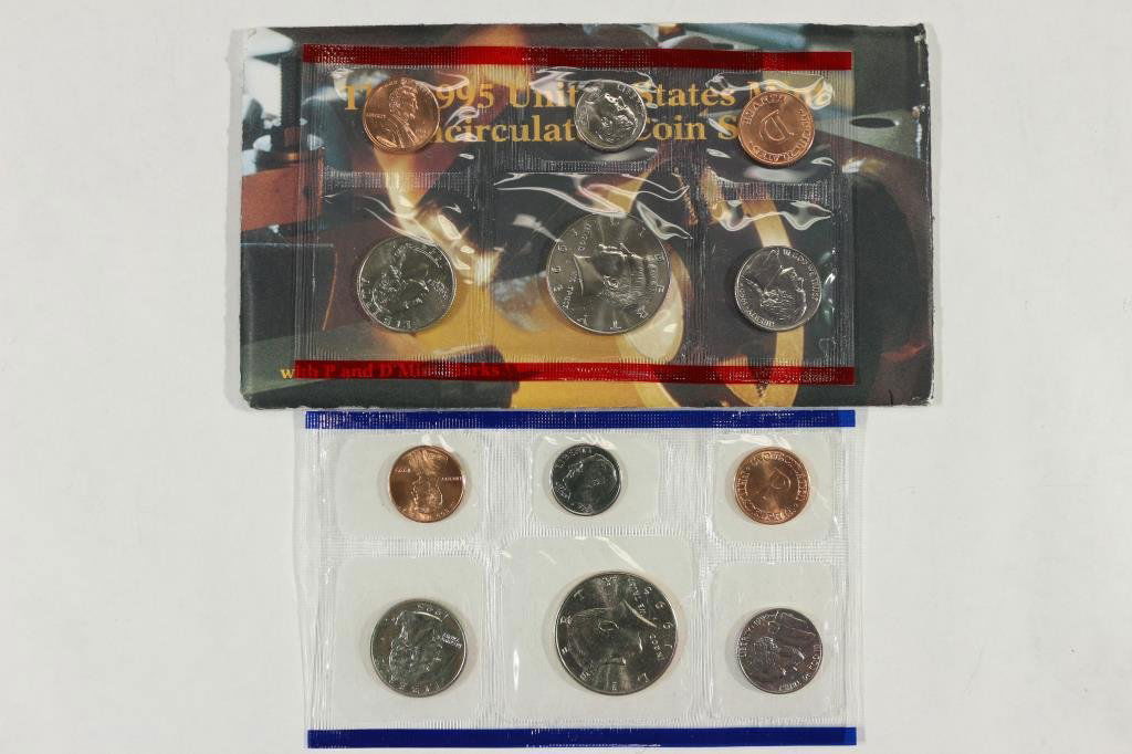 1995 US MINT SET (UNC) P/D (WITH ENVELOPE) (1 of 2)