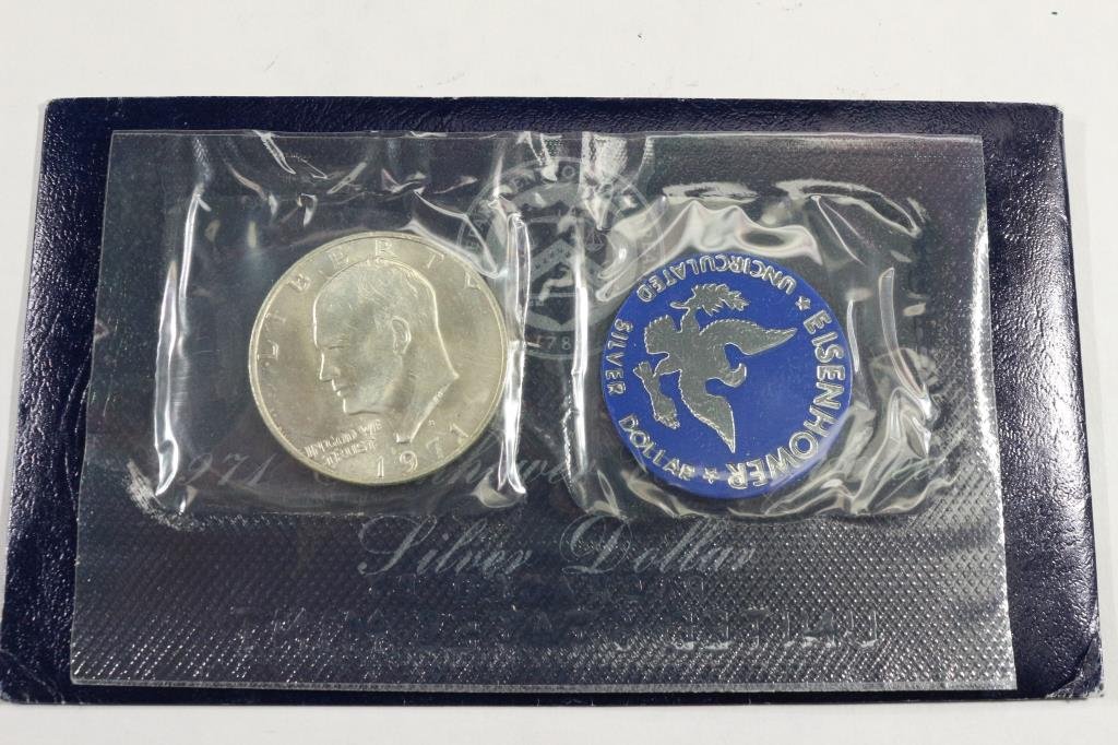 1971-S  IKE SILVER DOLLAR UNCIRCULATED (BLUE PACK) (1 of 2)
