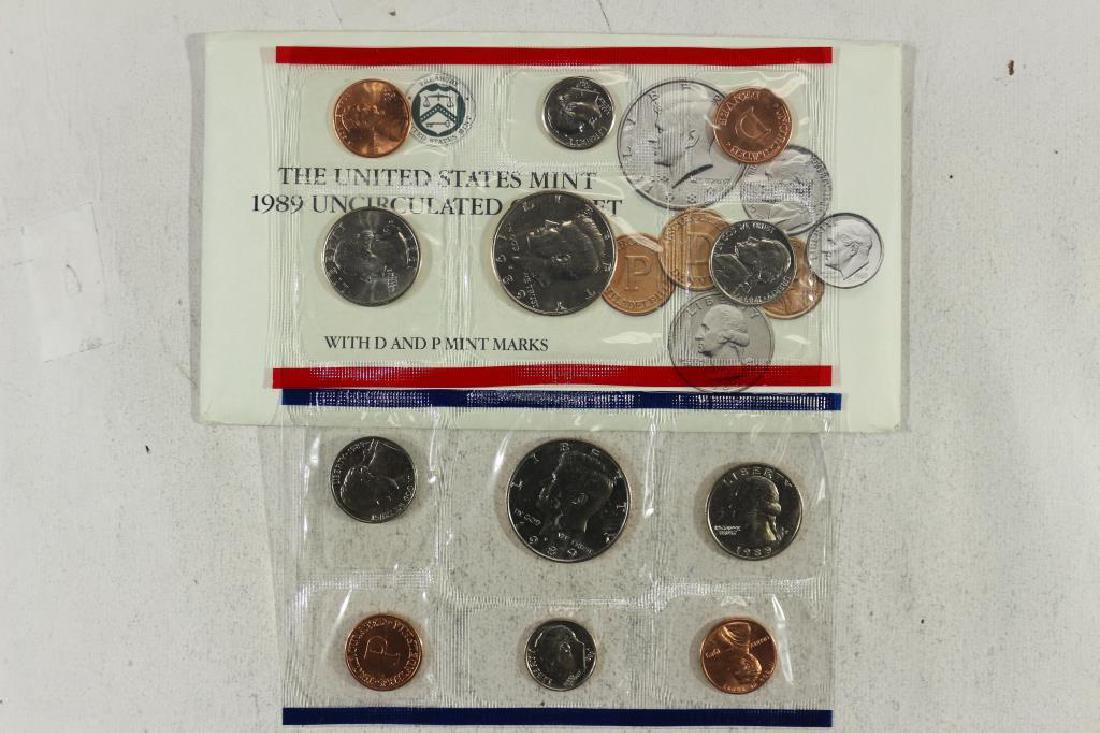 1989 US MINT SET (UNC) P/D (WITH ENVELOPE) (1 of 2)