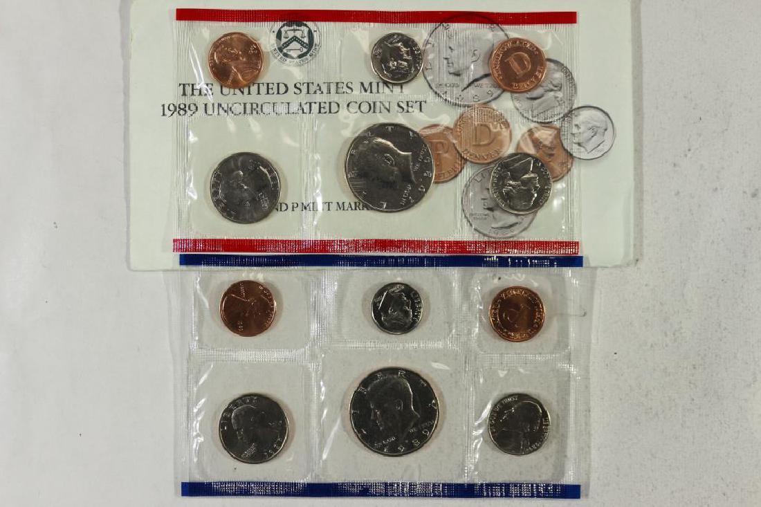 1989 US MINT SET (UNC) P/D (WITH ENVELOPE) (1 of 2)